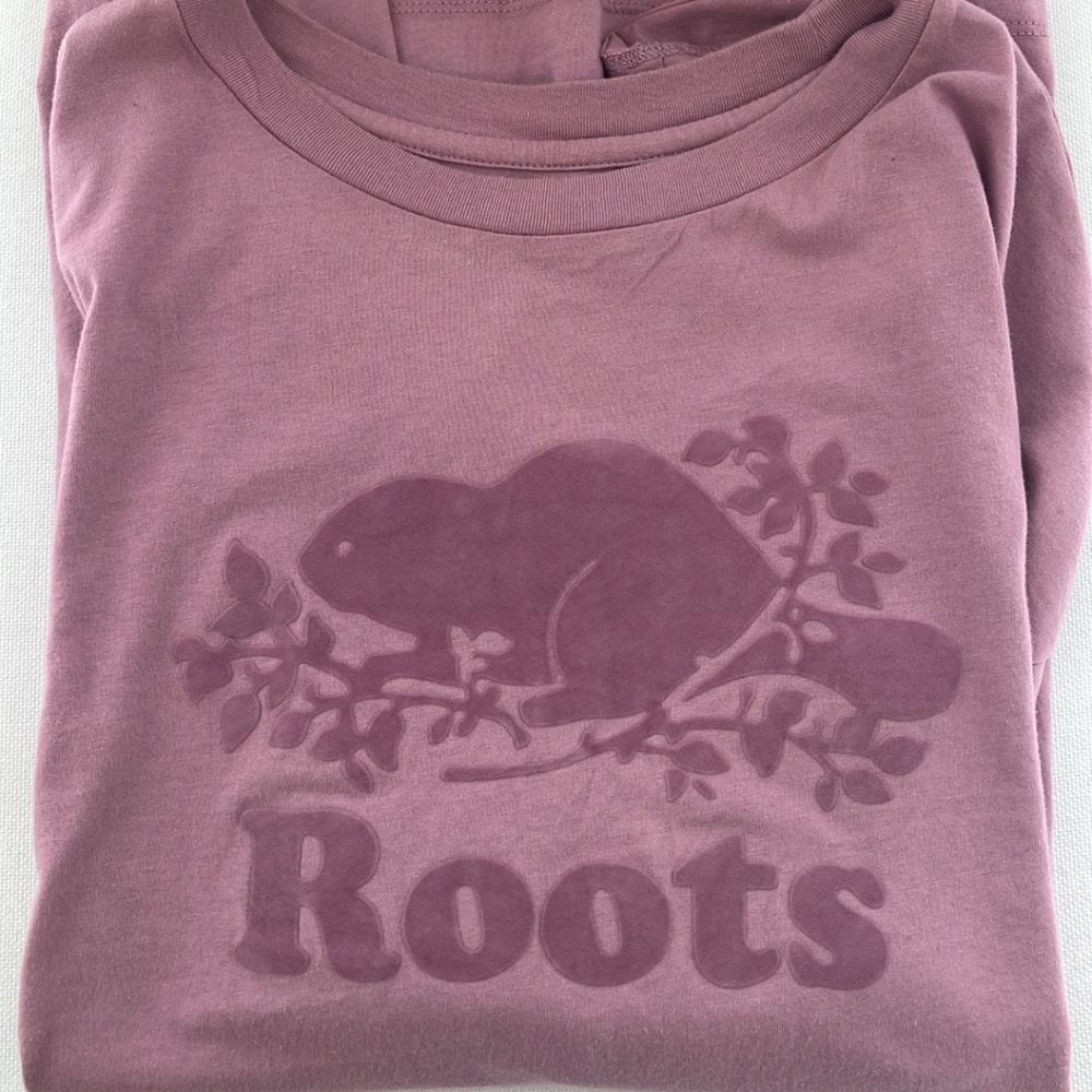 Roots T shirt
